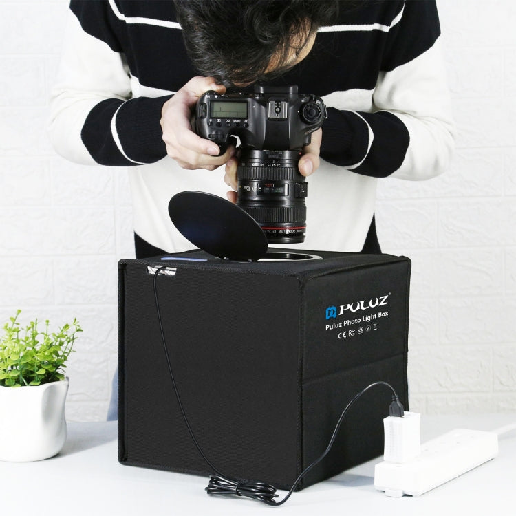 PULUZ 25 cm pieghevole portatile alta 97 CRI luce anulare illuminazione fotografica studio tenda da tiro con 12 colori fondali, dimensioni: 25 cm x 25 cm x 25 cm, 25cm High CRI Box